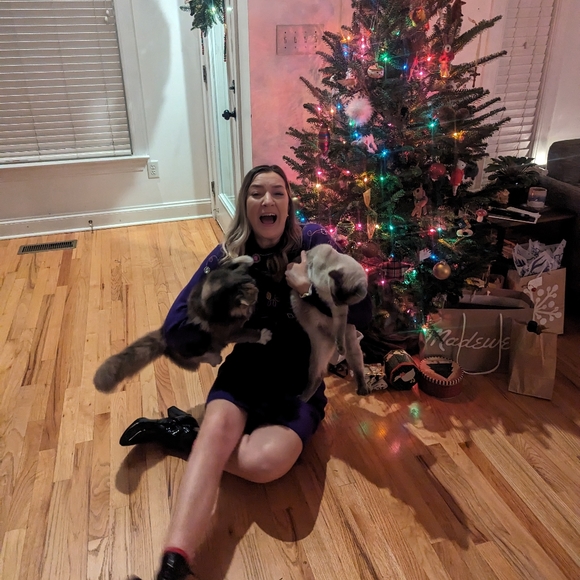 Meet your Posher, Charlotte - Picture 4 of 16